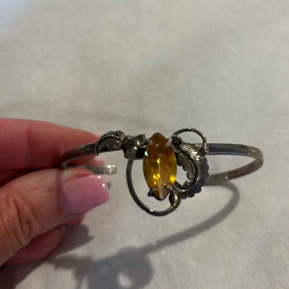 Sterling silver bracelet with citrine stone.